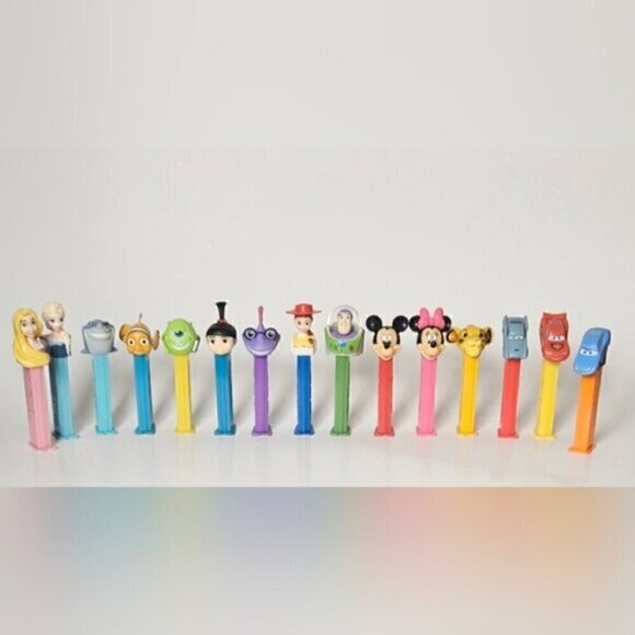 Selling as a Lot - 35 PEZ Dispensers - Disney / Marvel / DC / Pokémon and more - Picture 3 of 15